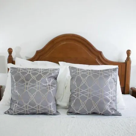 Gouveia 3* Coimbra
