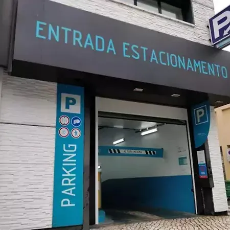 Gouveia 3* Coimbra