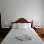 Gouveia בית הארחה 3*