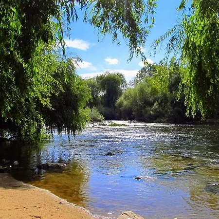 Guest house Gouveia 3*