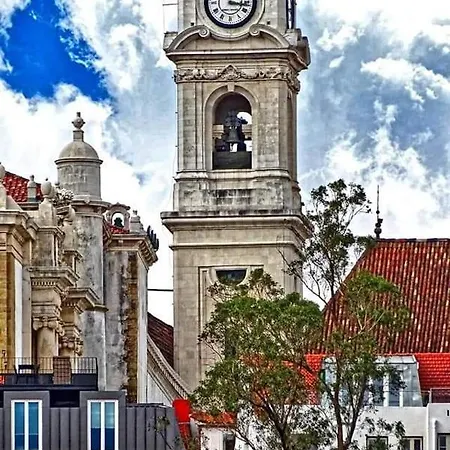 Gouveia 3* Coimbra